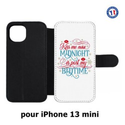 Etui cuir pour iPhone 13 mini Kiss me now Midnight is past my Bedtime amour embrasse-moi