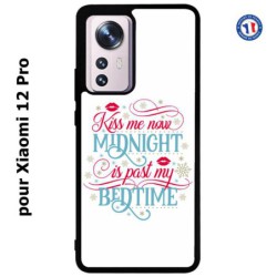 Coque pour Xiaomi 12 Pro Kiss me now Midnight is past my Bedtime amour embrasse-moi