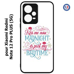 Coque pour Xiaomi Redmi Note 12 Pro PLUS (5G) - Kiss me now Midnight is past my Bedtime amour embrasse-moi