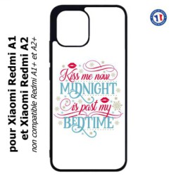 Coque pour Xiaomi Redmi A1 et A2 - Kiss me now Midnight is past my Bedtime amour embrasse-moi
