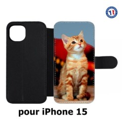 Etui cuir pour iPhone 15 - Adorable chat - chat robe cannelle