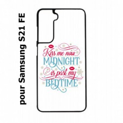 Coque noire pour Samsung S21 FE Kiss me now Midnight is past my Bedtime amour embrasse-moi